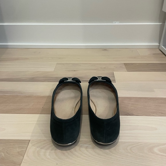 Velvet Vince Camuto Flats - Picture 3 of 3